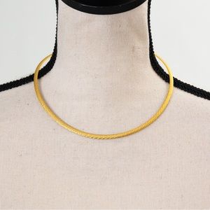 10K 16” choker chain reversible white gold & yellow gold
